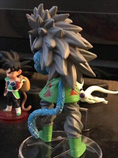 goku ssj5 action figure
