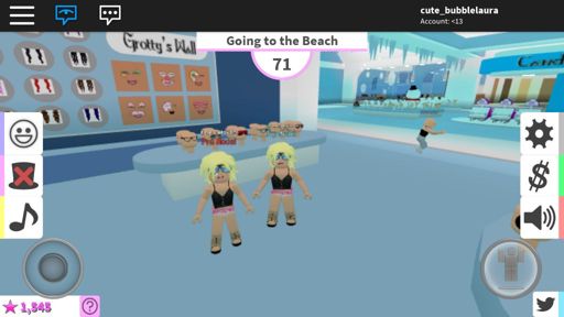 Fashion Famous On Roblox