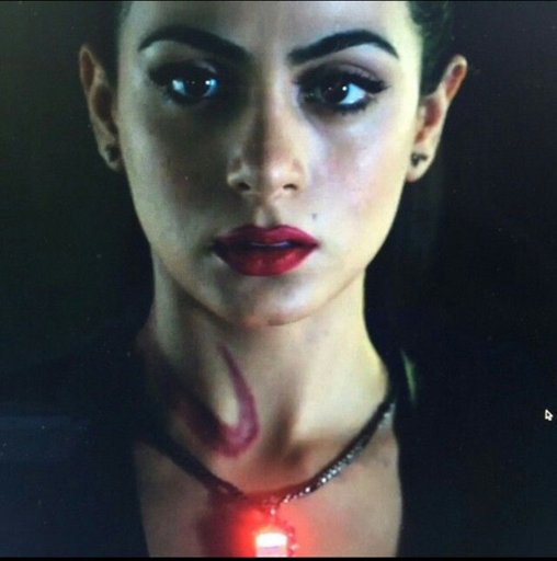 The Lightwood Necklace Wiki Shadowhunters Amino