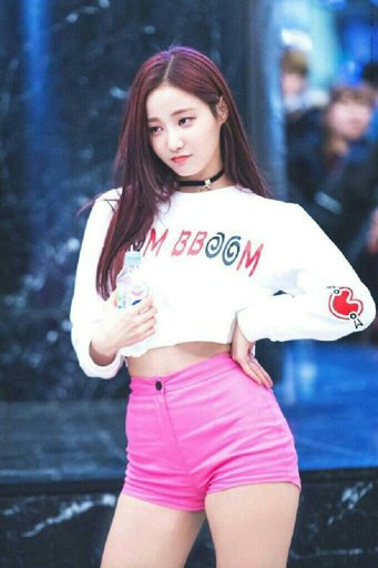 YeonWoo | Wiki | Momoland🎫🎡 Amino