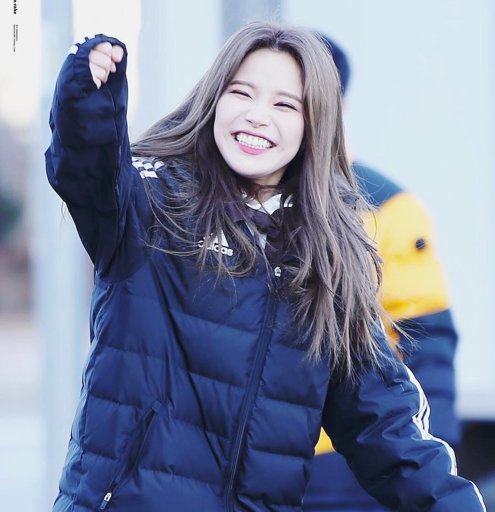 Solar 김용선 91: Mamamoo Group Member Solar Korean Name and Birth