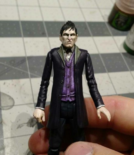 gotham penguin figure