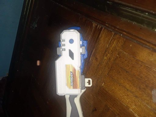 beyblade beylogger plus