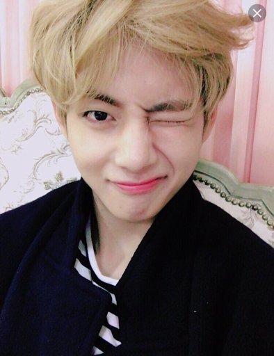 ڤي كيم تايهيونغ Wiki K Pop كيبوب Amino