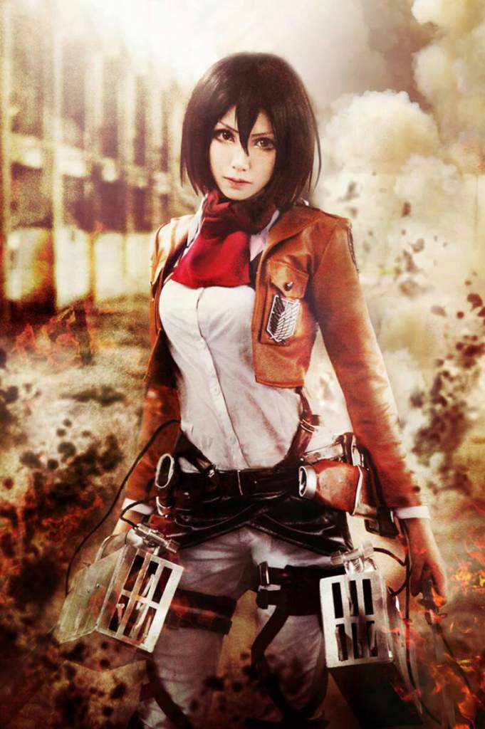 Cosplay attack titan