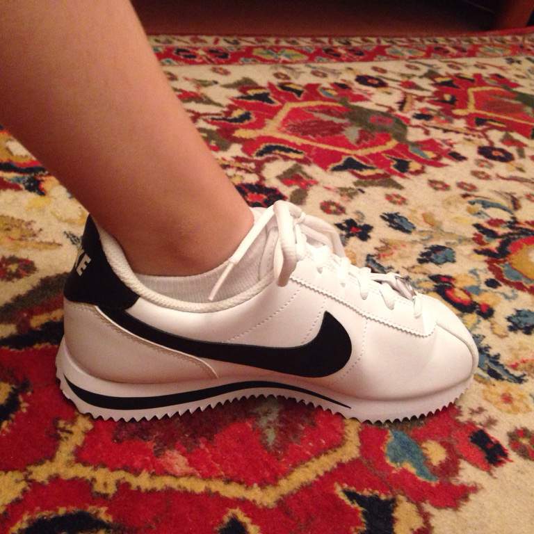 nike cortez outfit
