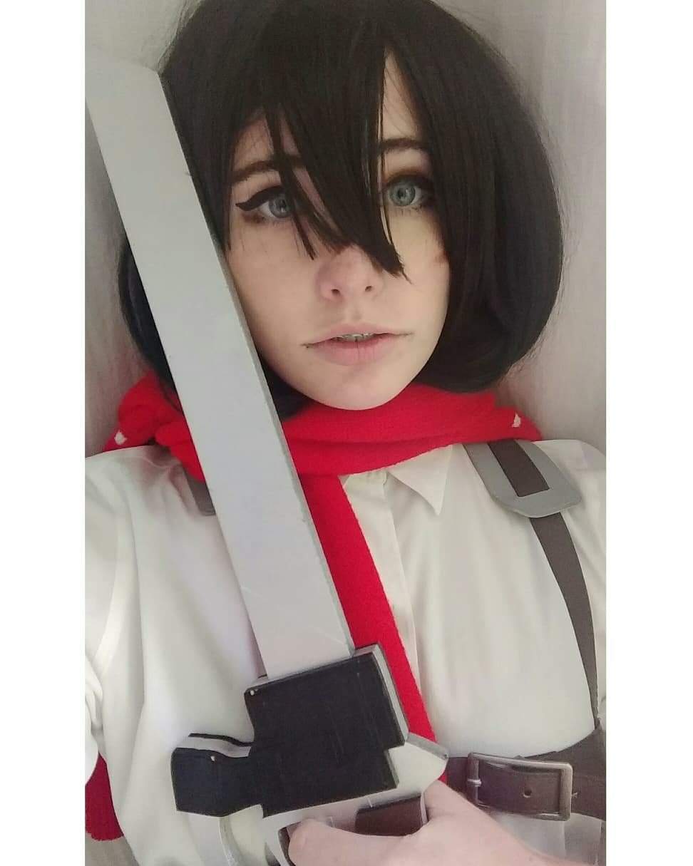 Mikasa Ackerman Cosplay | Attack On Titan Amino