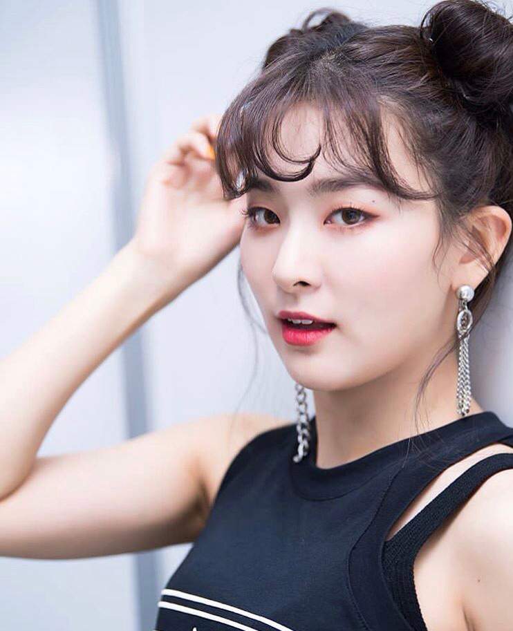 Seulgi Wiki Sɪʟᴠᴇʀᴠɪᴇᴡ ᴀᴄᴀᴅᴇᴍʏ Amino