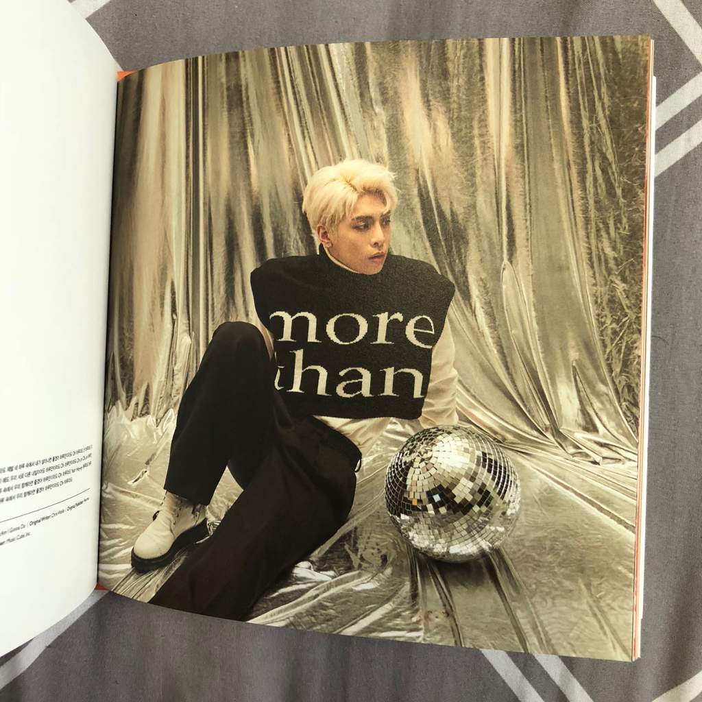 Jonghyun Poet Artist Album Unboxing K Pop Amino