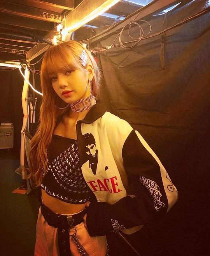 Лалиса Манобан | Wiki | BLACKPINK YG RUS Amino