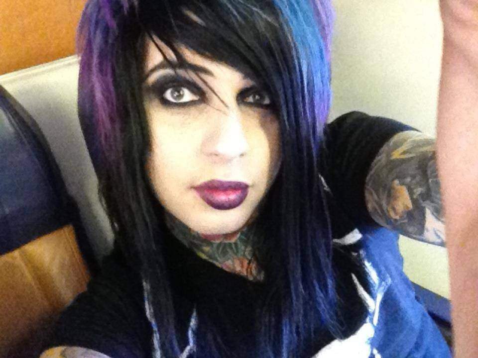 Dahvie Vanity Wiki BxB Roleplay Amino