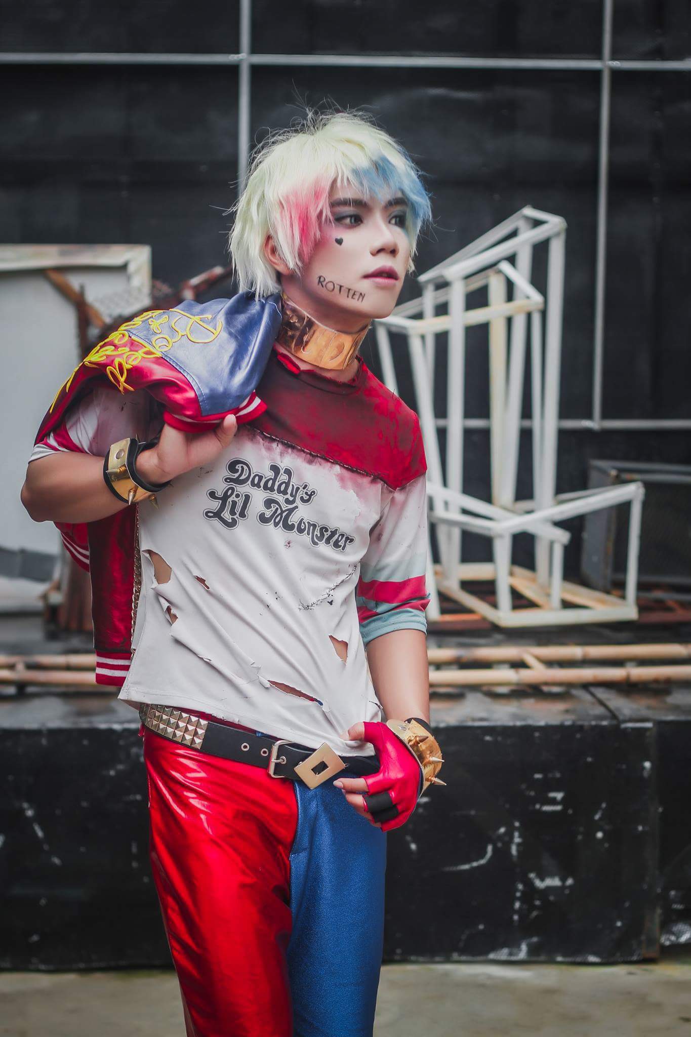 Genderbend Harley Quinn - Cosplay Amino