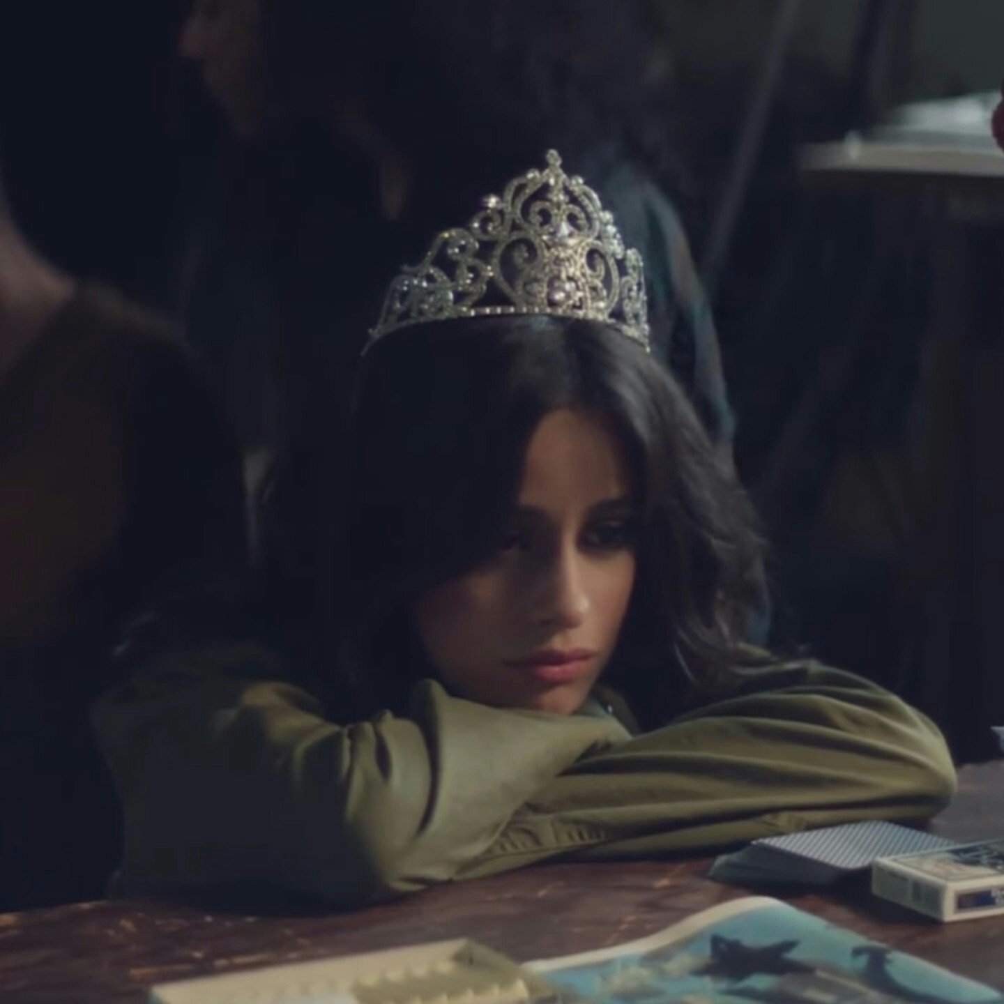 me-waiting-for-my-friends-to-text-back-wiki-camren-amino