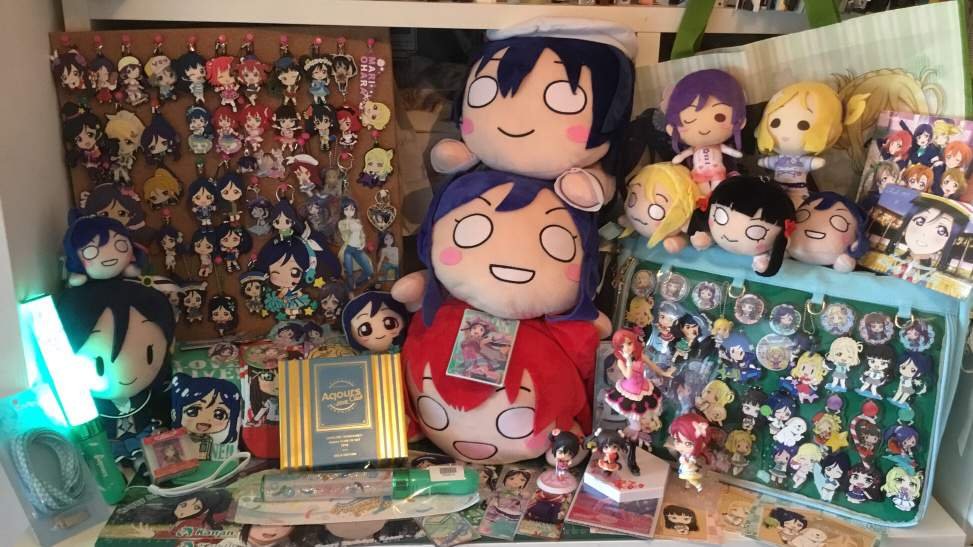 love merchandise