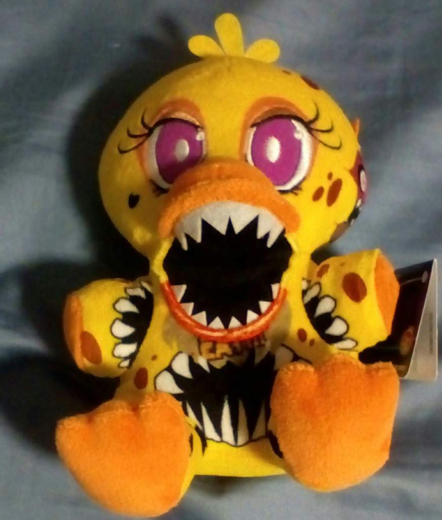 They Re Twisted Yet Cute Plush Review Five Nights At Freddy S Amino