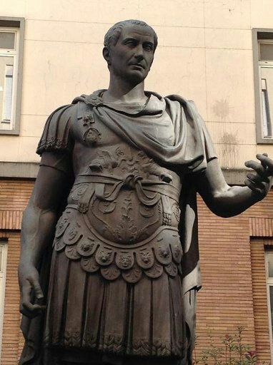 gaius julius caesar mussolini