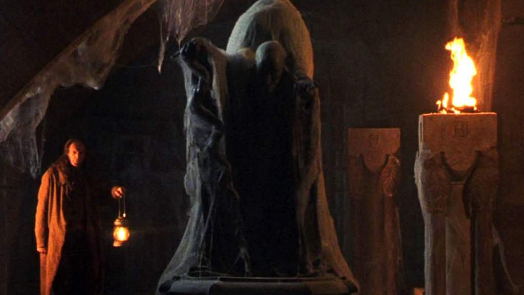 architect of hogwarts statue