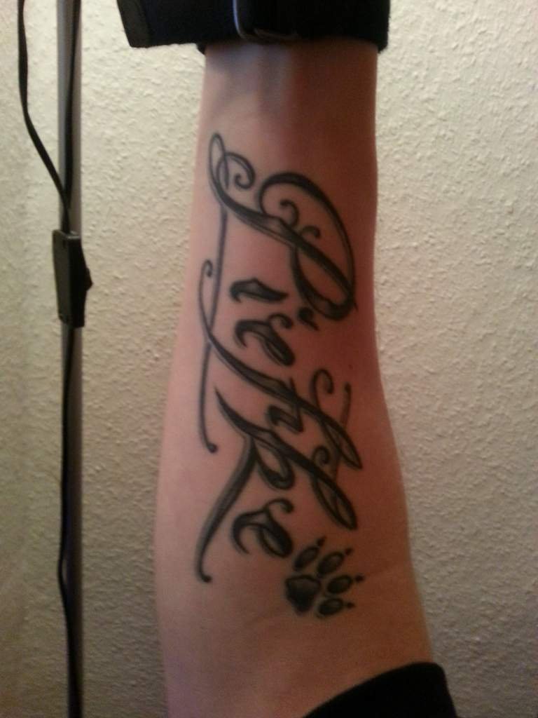 So dachte mal ich stelle mich und meine tattoos mal vor 😁 alle nennen