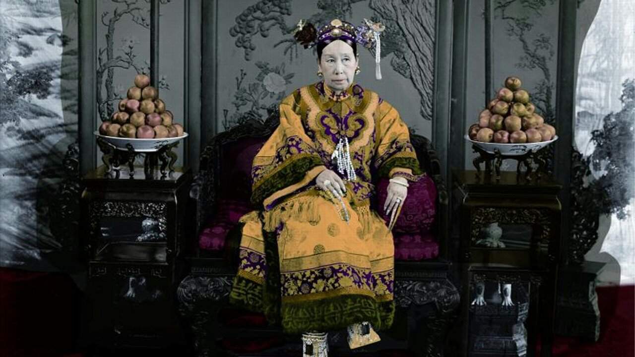 LA ÚLTIMA EMPERATRIZ DE CHINA | Política Universal Amino