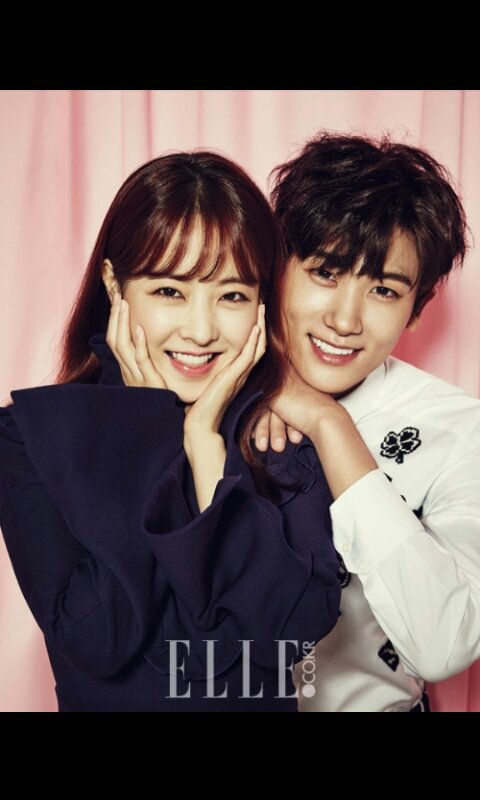 Park Hyung-Sik and Park Bo-young. They looks like they are thogeter for