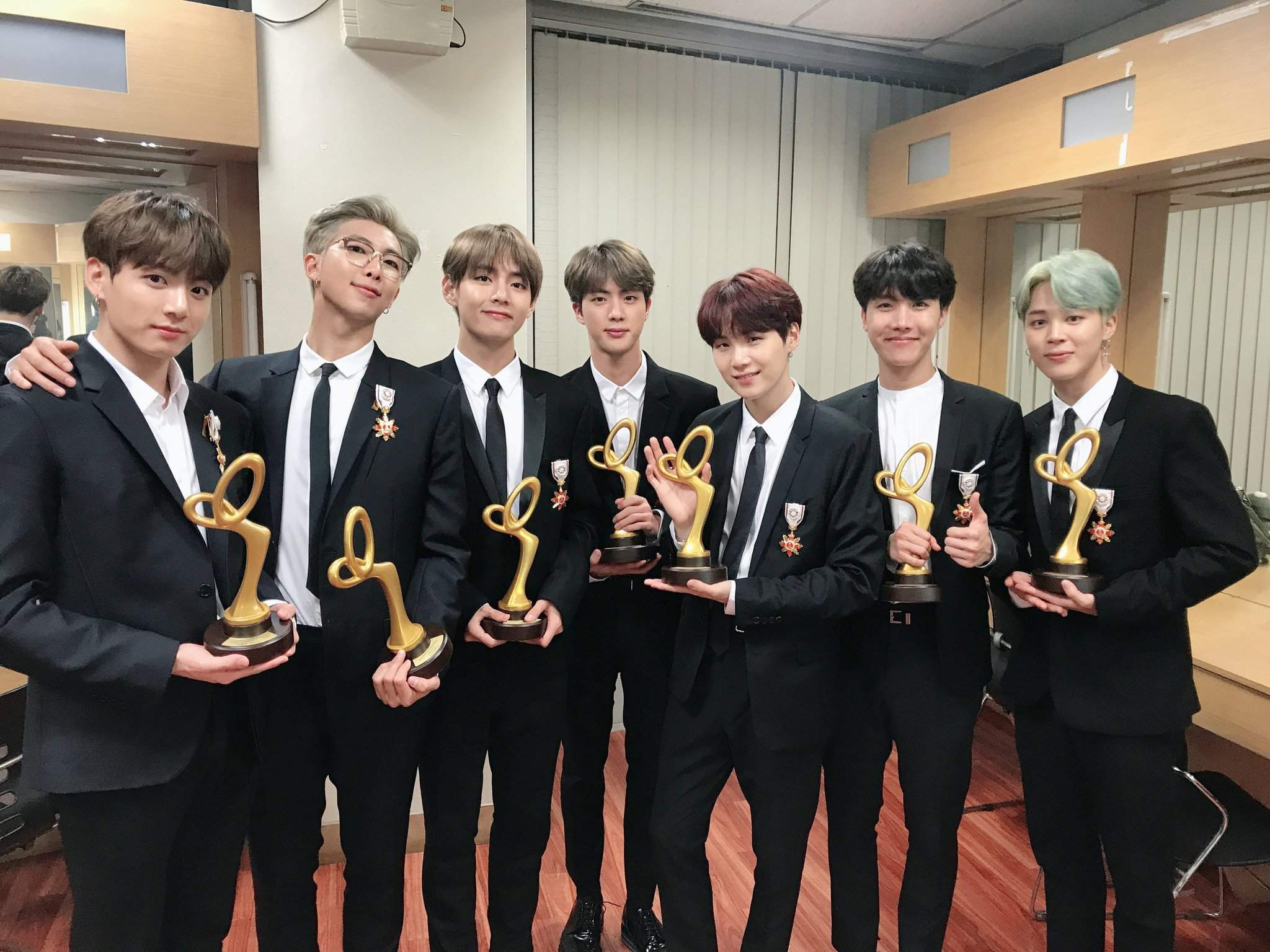 BTS at The 2018 Korean Popular Culture & Art Awards | ARMY's Amino