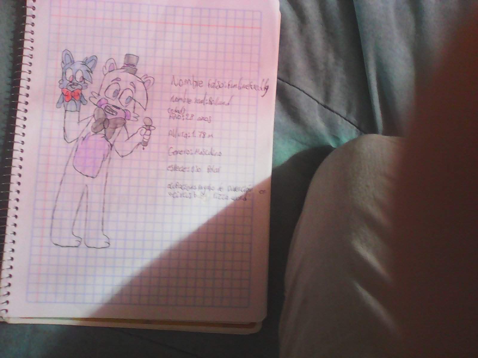 2 dibujos hechos a mano creditos a namy gaga fnaf amino español