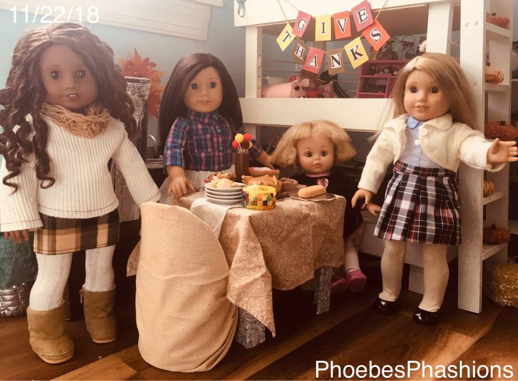 thanksgiving in the doll house