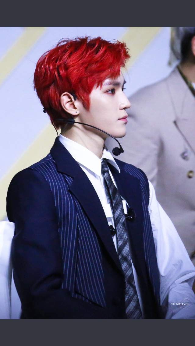 🌹KING TAEYONG'S RED HAIR🌹 | NCT (엔시티) Amino