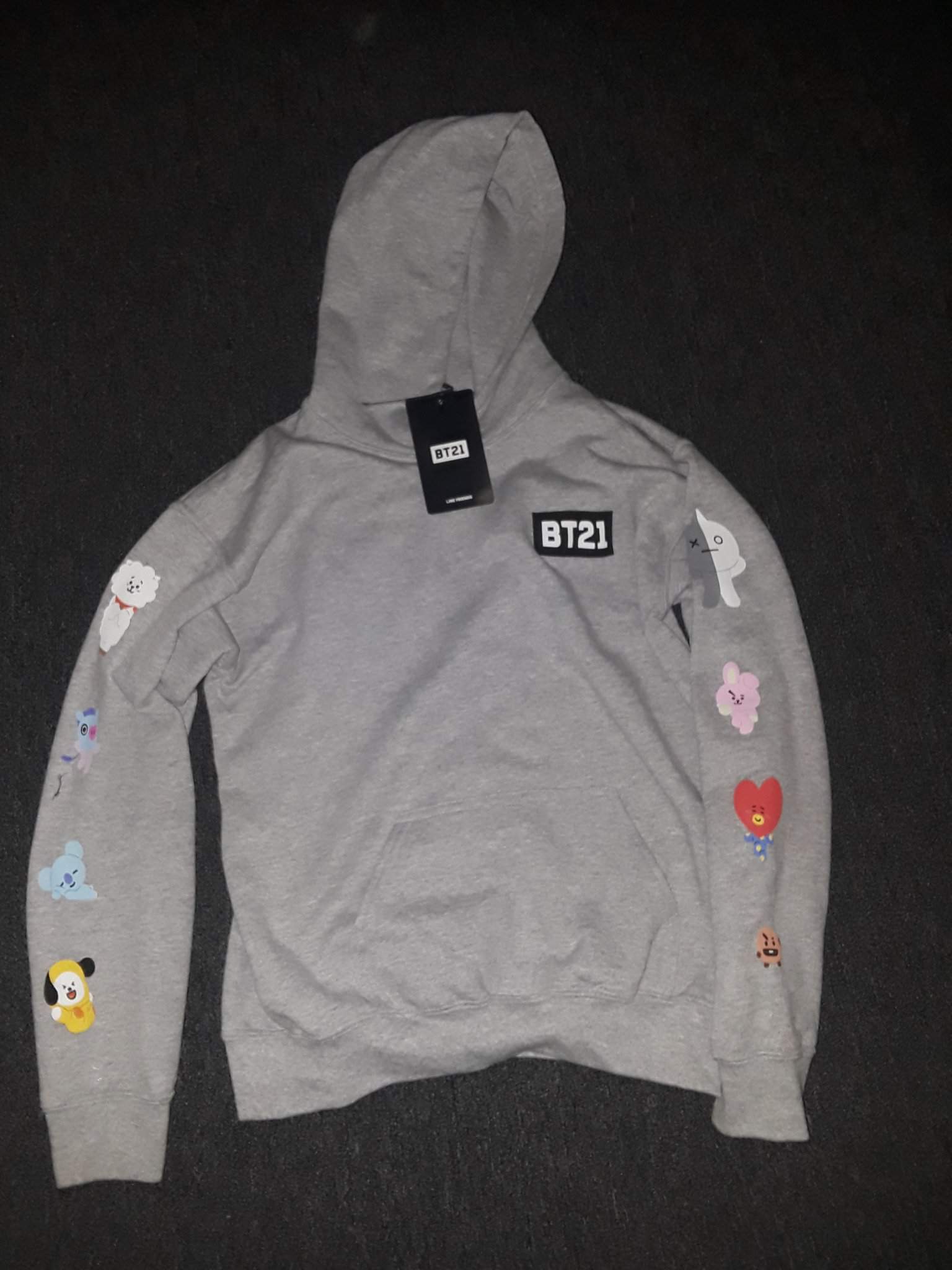 bt21 hoodie price