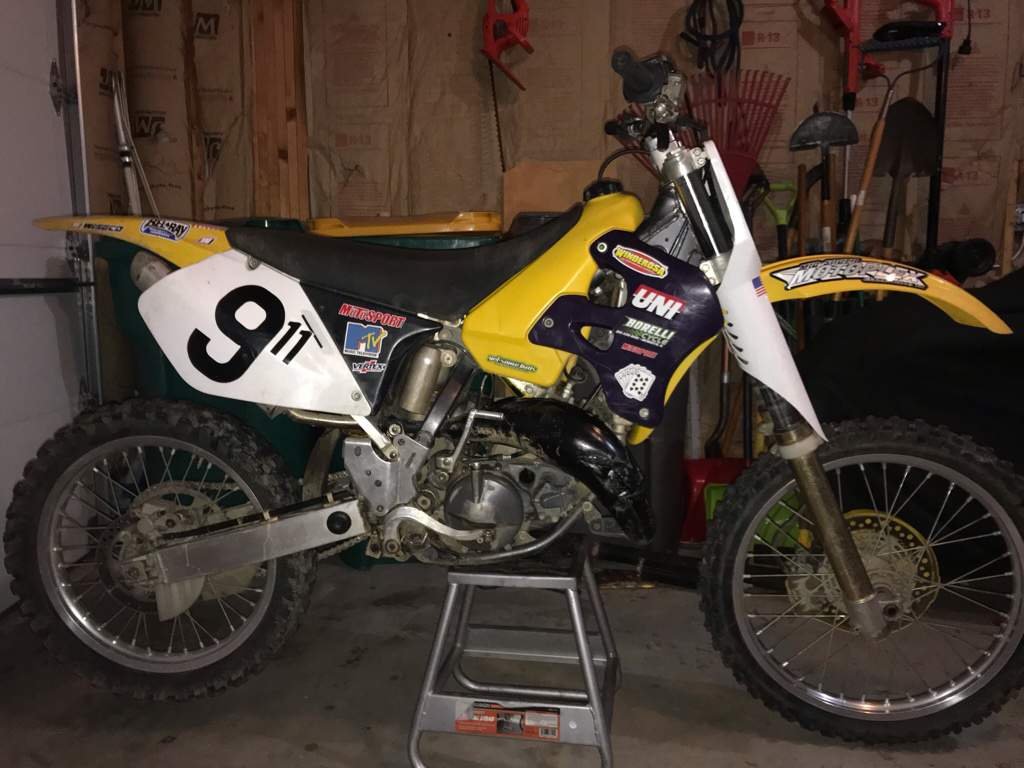 My old reliable 1997 rm 125 Motorcycle Amino Amino