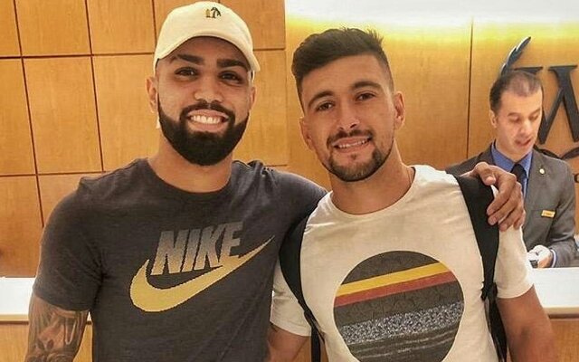 Gabigol Arrascaeta Apresenta O P Na O Clube De Regatas Do