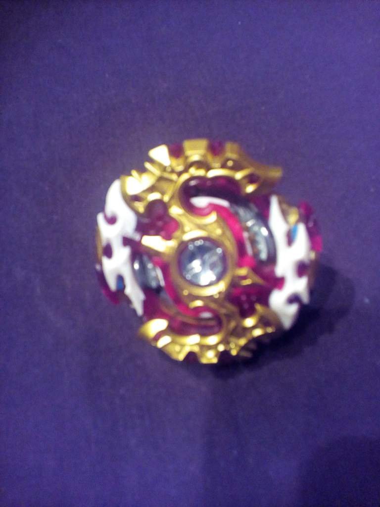 red colour beyblade