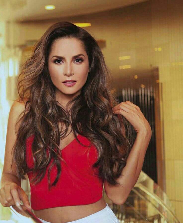 Carmen Villalobos Catalina Santana Wiki 🌻sin Senos Sí Hay Paraíso 🌻 Amino 