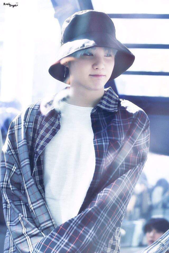 min yoongi bucket hat