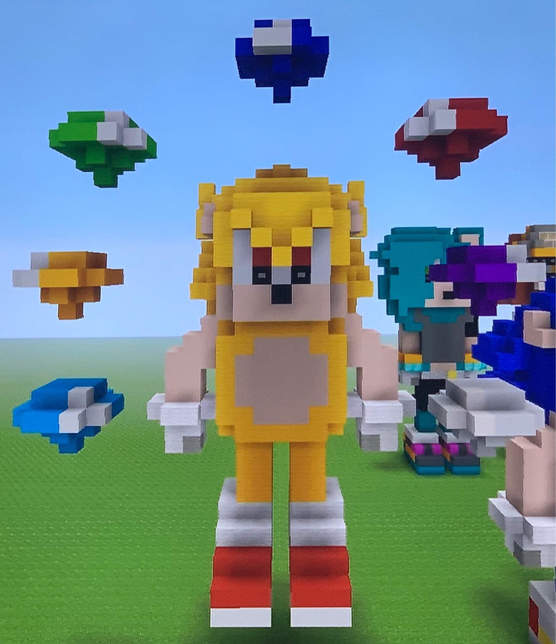 Super Sonic Minecraft Statue | Sonic The Hedgehog! Amino