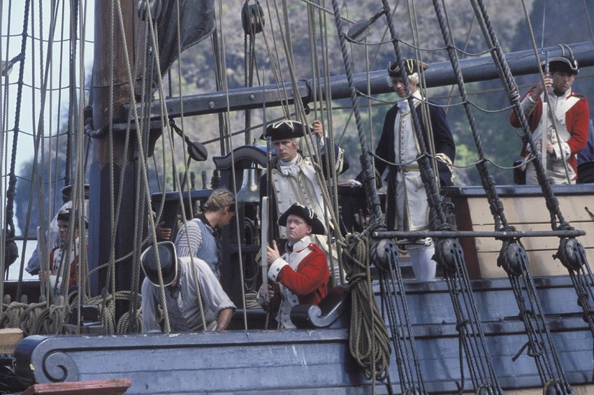 hms dauntless pirates of the caribbean