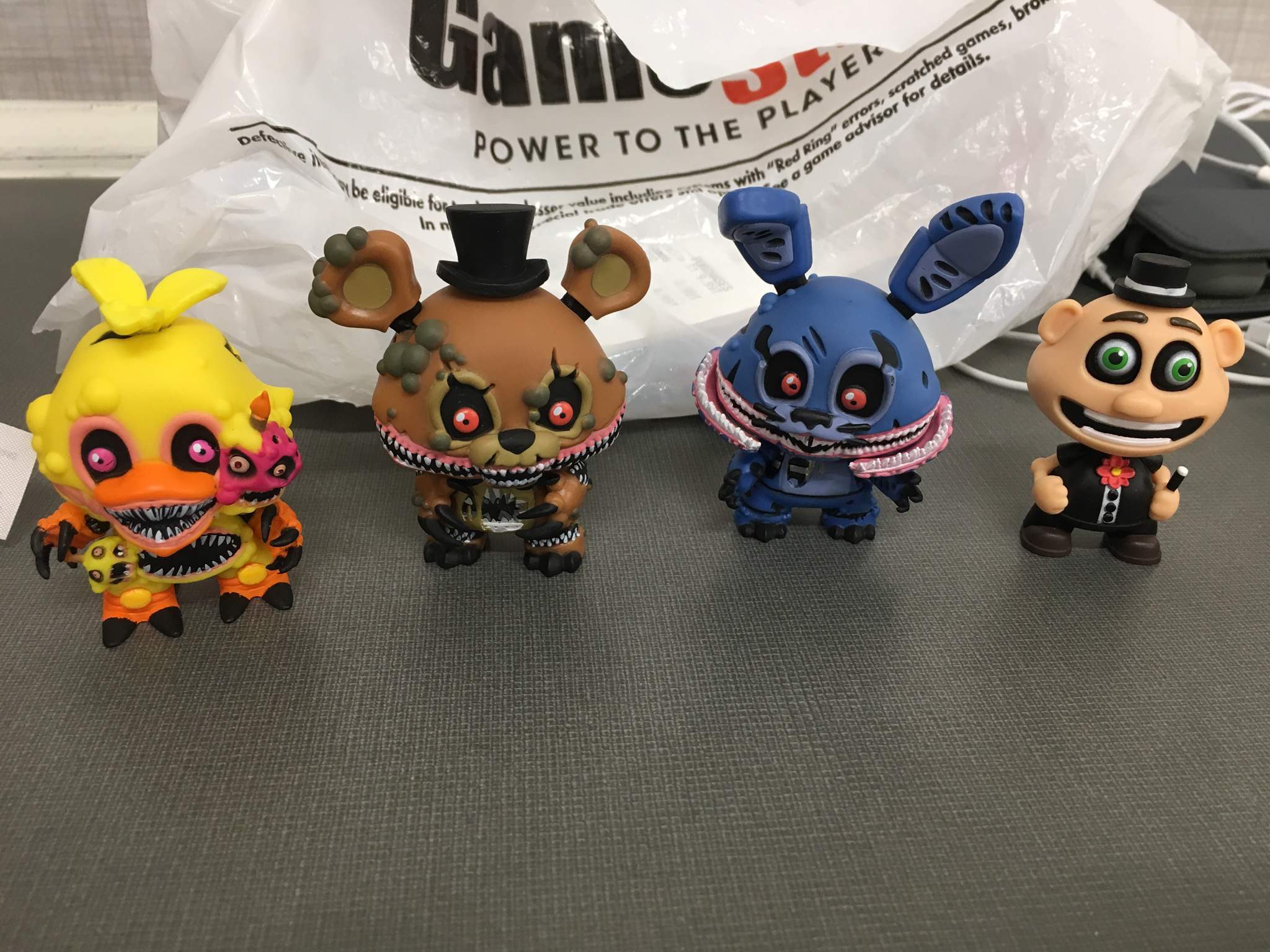 New Twisted Ones Mystery Minis Five Nights At Freddys Amino 2309