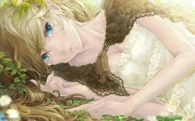 Blonde anime girl blue eyes