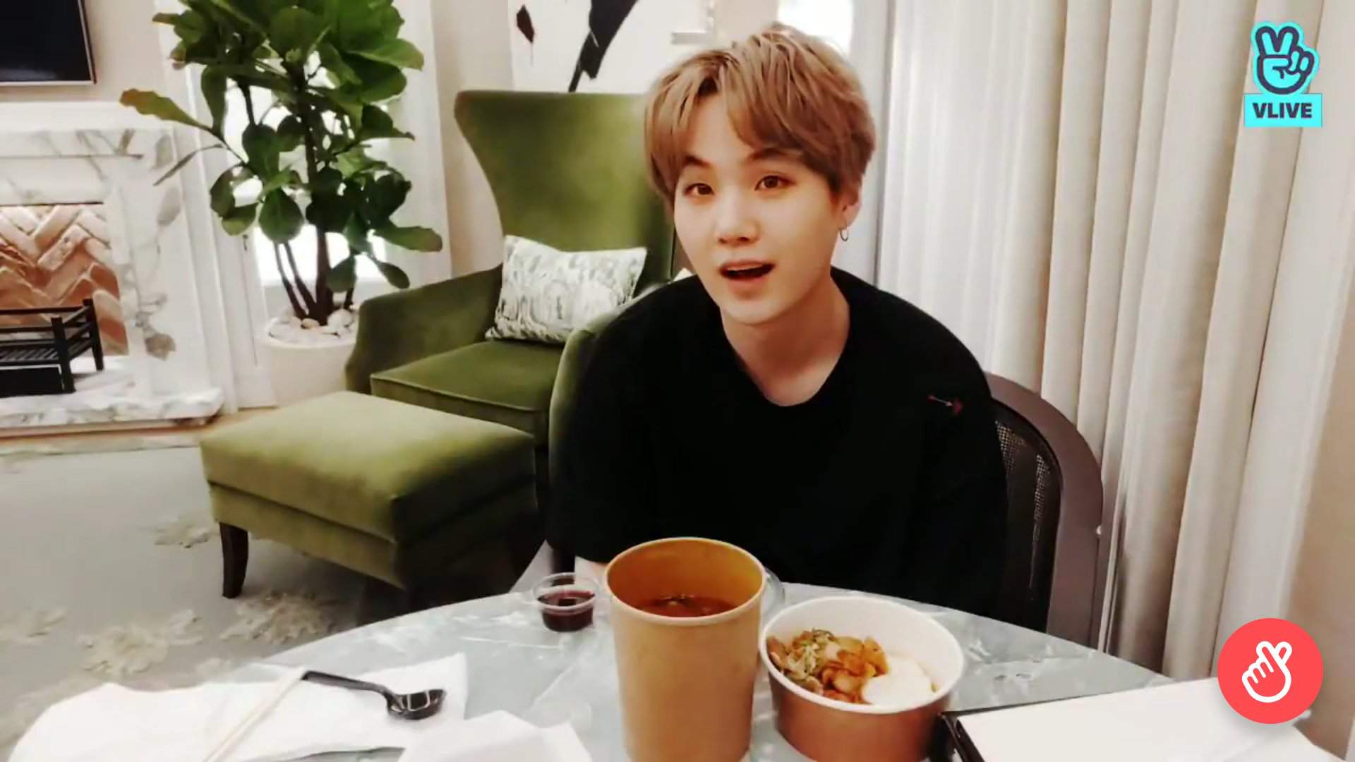 V Live Bts Live 에 오 Bts Amino