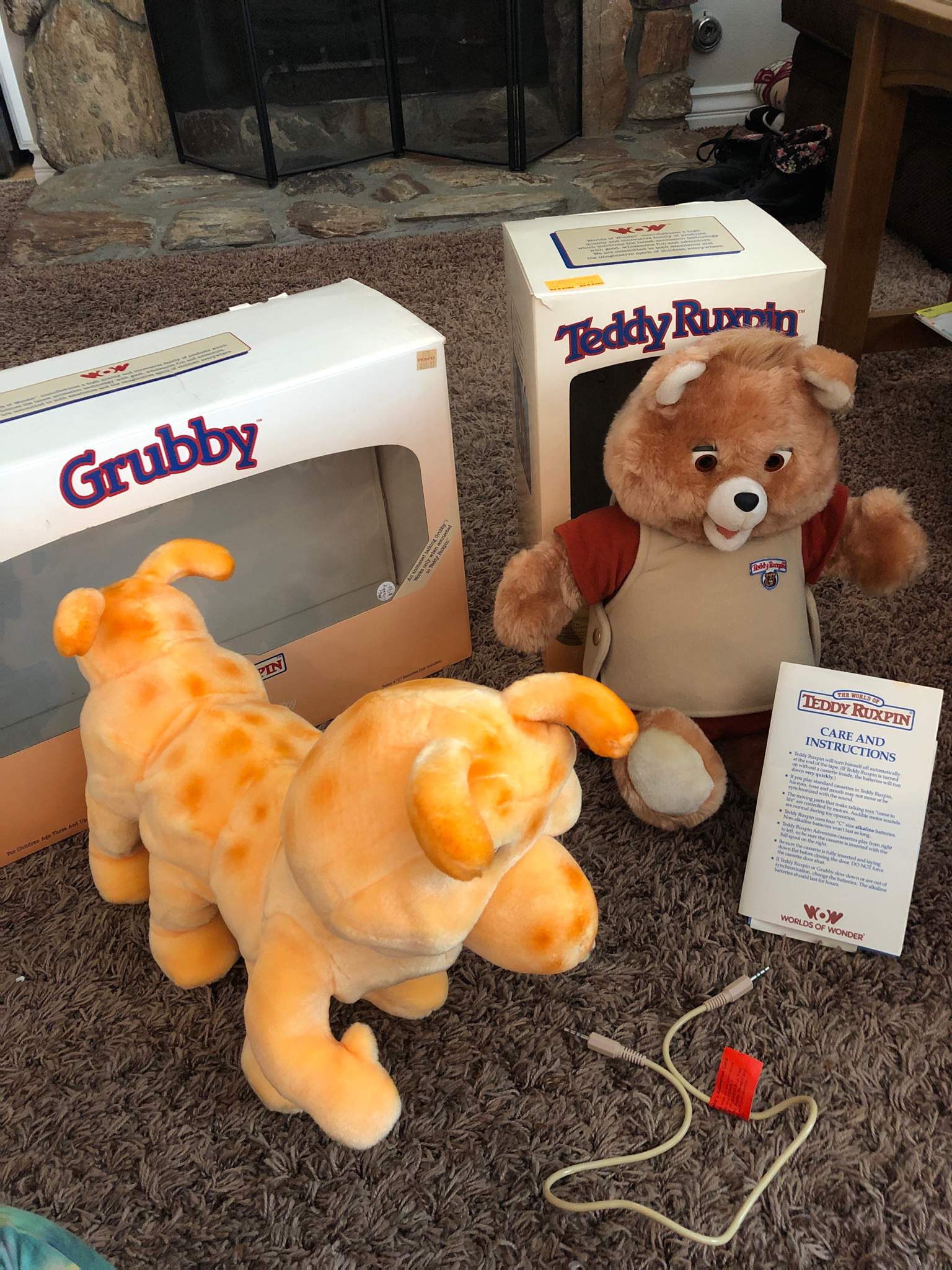 Toy Lot *AS IS* Answer Bot Details about   Teddy Ruxpin and Grubby w/ Picture Show 