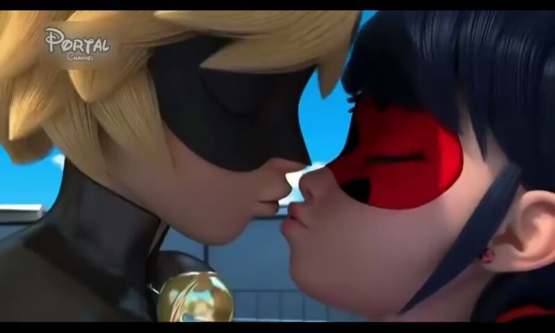 O Beijo Lindos Wiki Miraculous Ladybug Amino