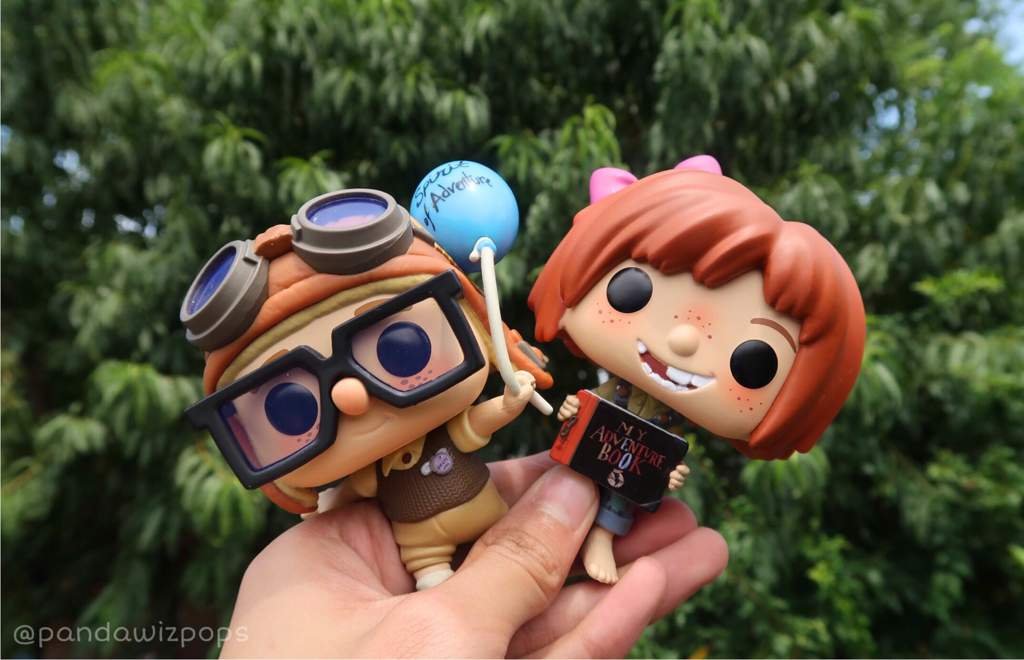 carl and ellie 2 pack