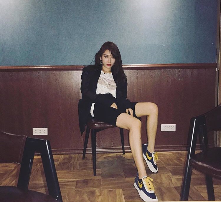 wei yang (formerly of O21) | K-Pop Amino