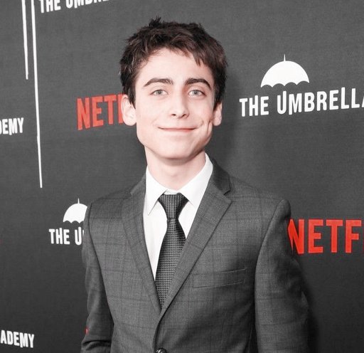 Aidan Gallagher Icons ˊ˗ Wiki Aidan Gallagher Amino Amino