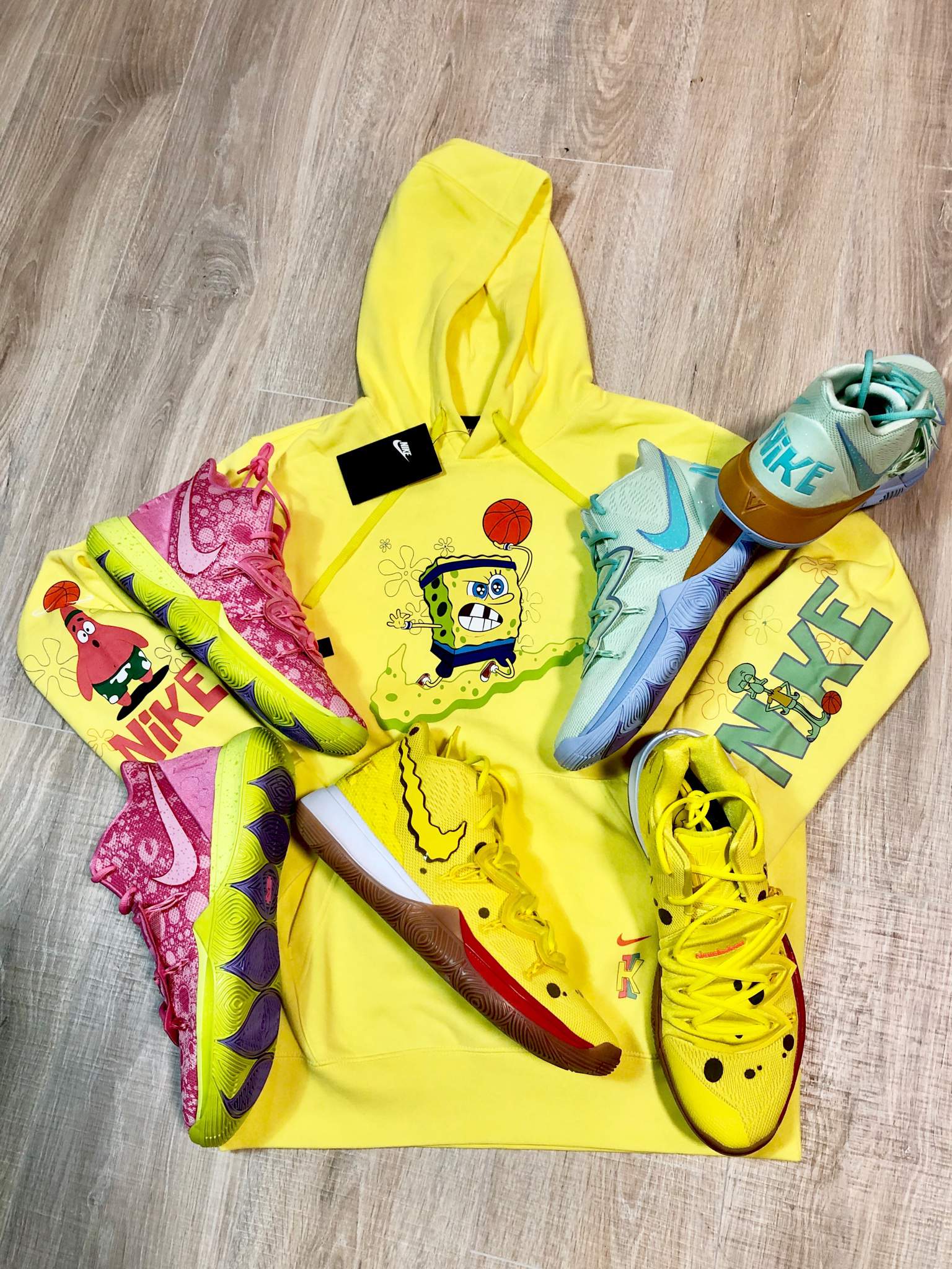 spongebob kyrie hoodie yellow