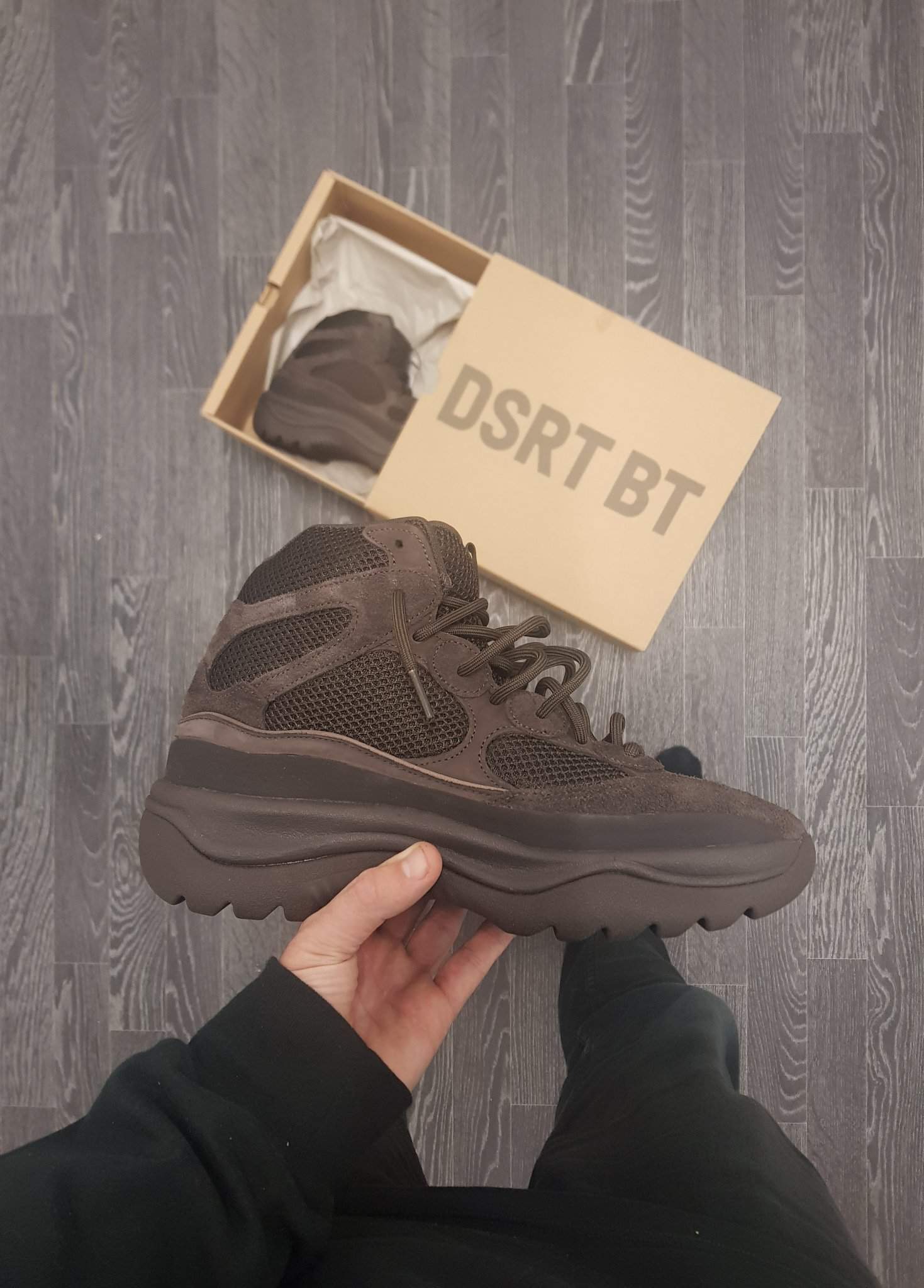 yeezy desert oil