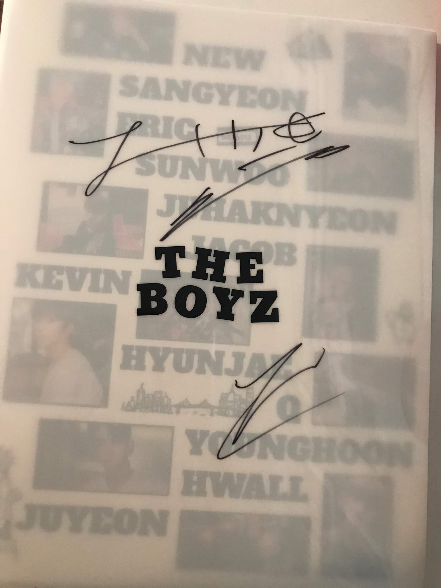 The Boyz signatures? THE BOYZ AMINO Amino