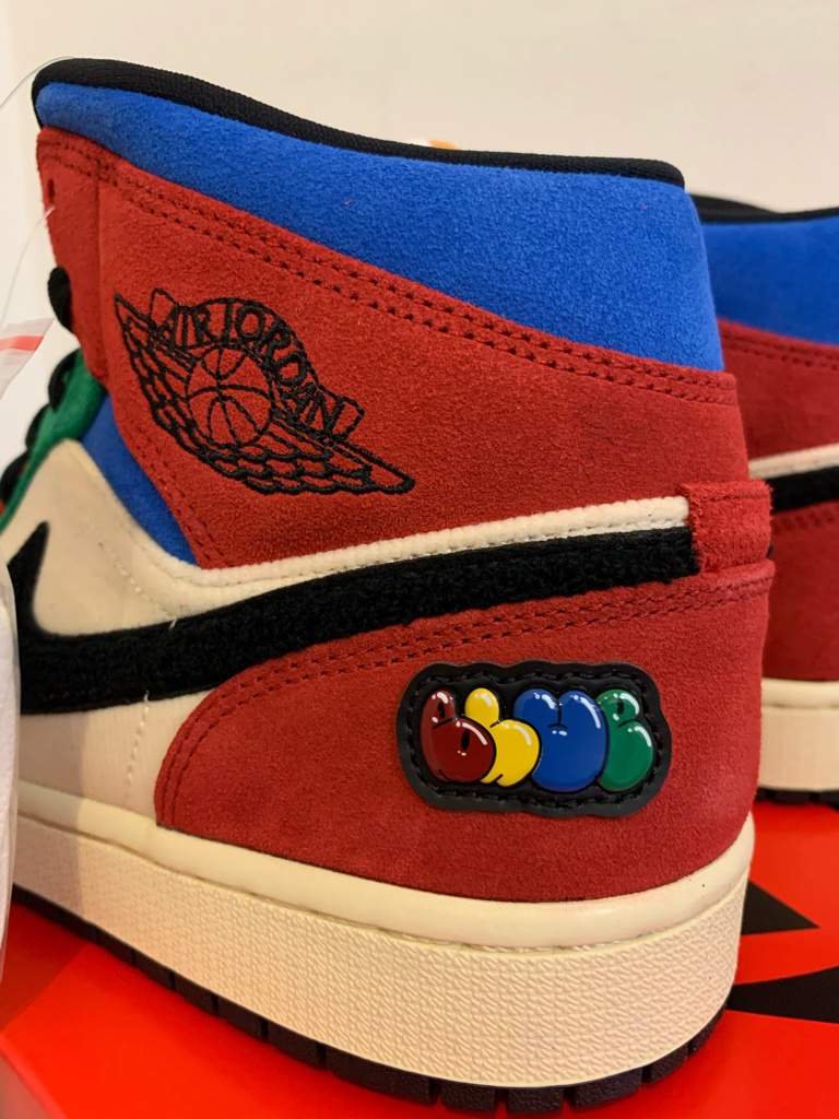 blue the great jordan 1 low