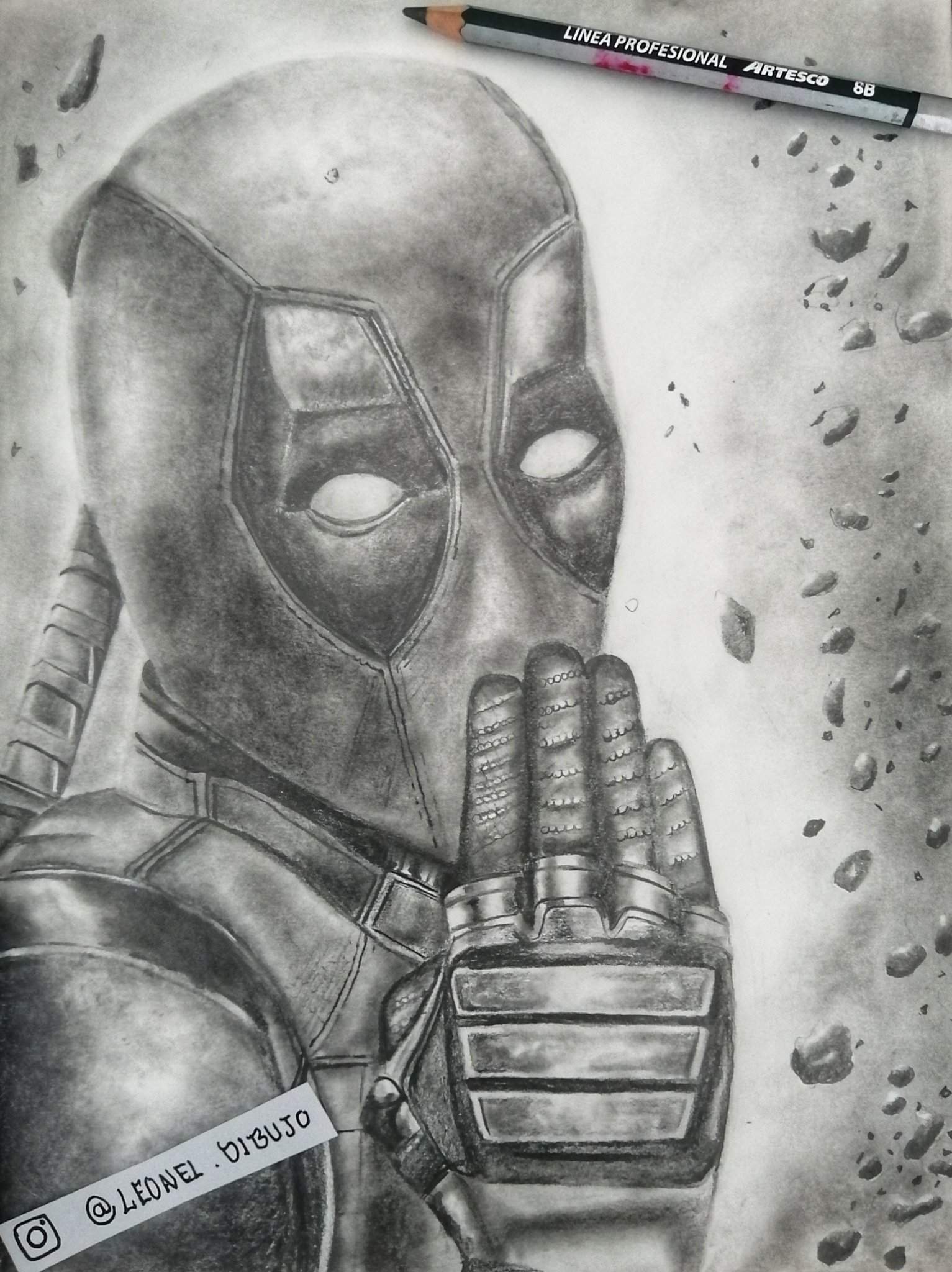 Dibujo del Deadpool a lápiz de grafito 😁 | •Arte Amino• Amino
