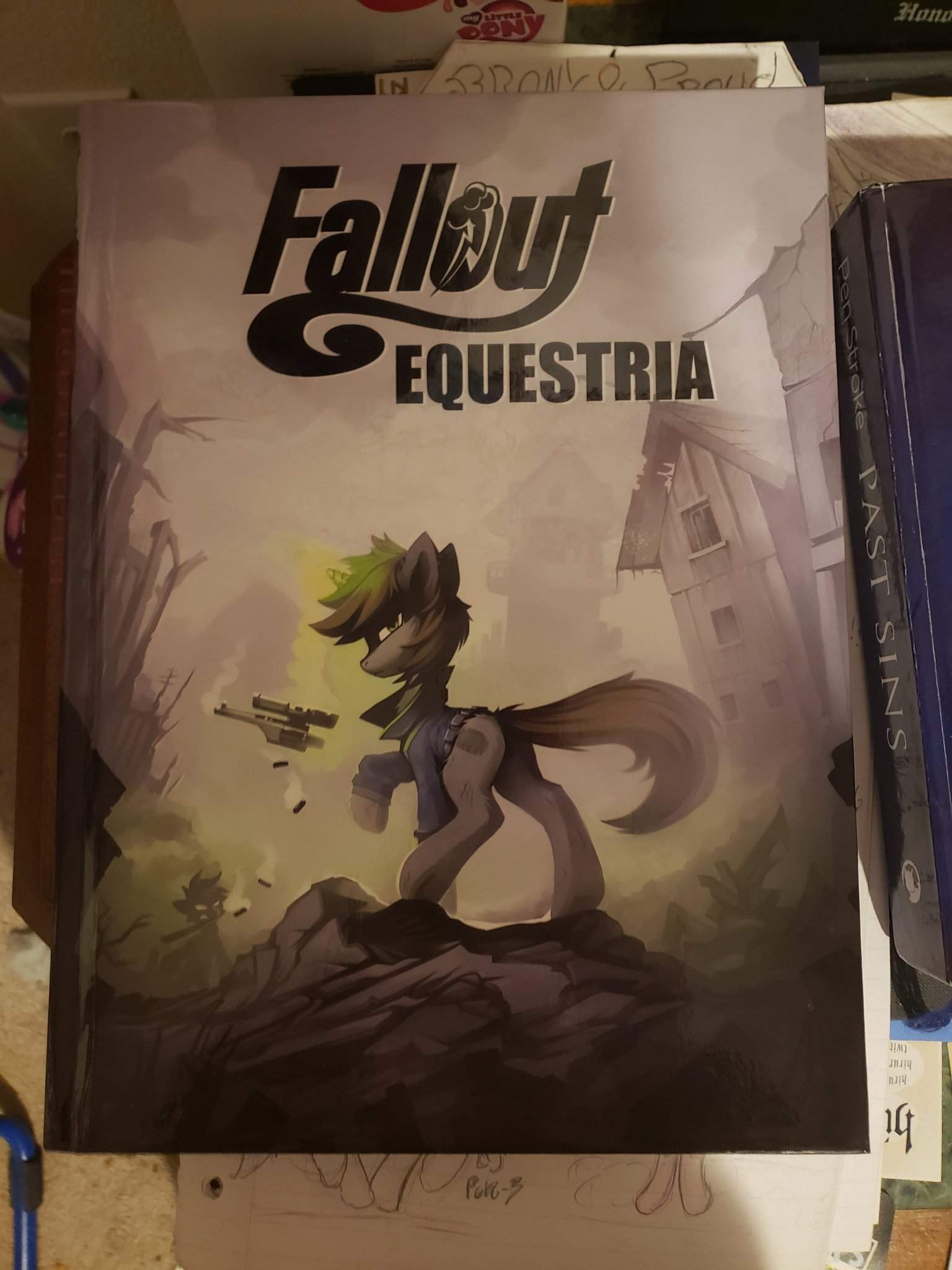 I Finally Got Fallout Equestria Book!!!!! ;3 | Equestria Unofficial Fan ...